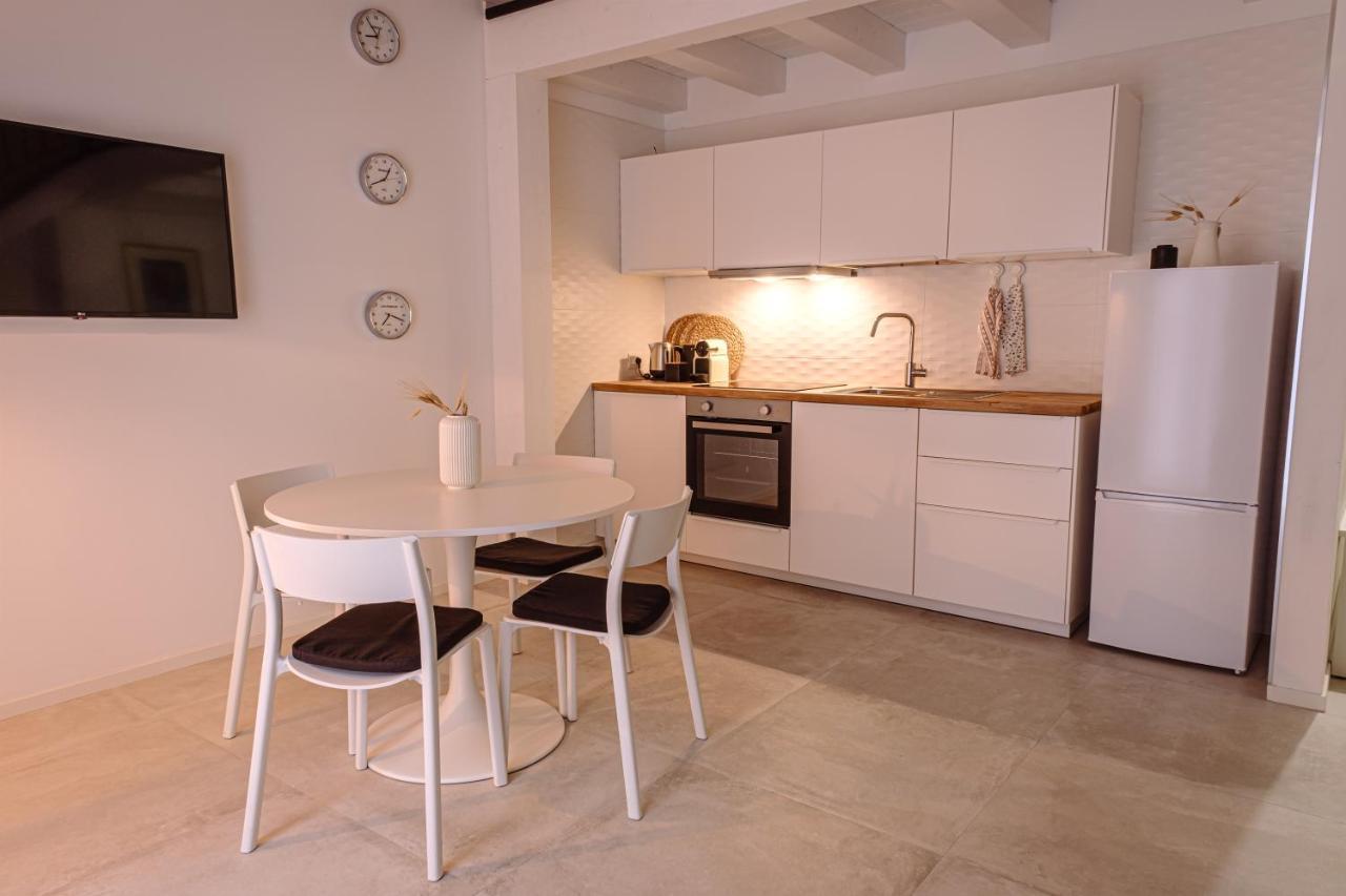 Garruba 92 Apartments Bari Exterior photo